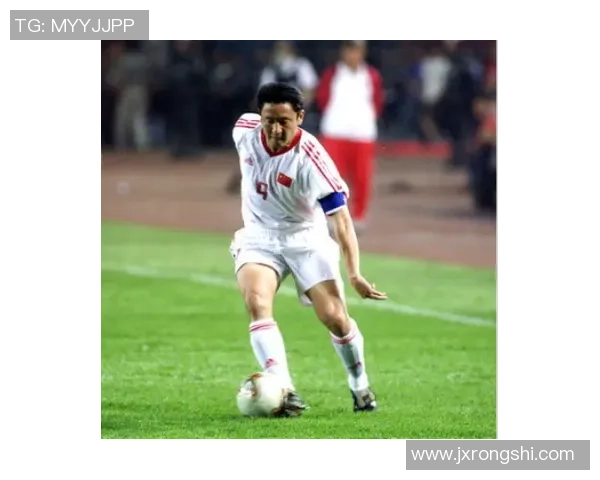 林姓足球明星的辉煌成就与传奇故事探秘