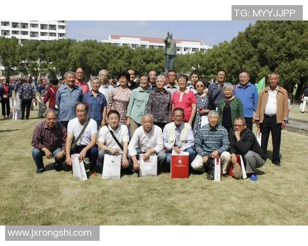 对话杨秀英：谈和平精英生涯